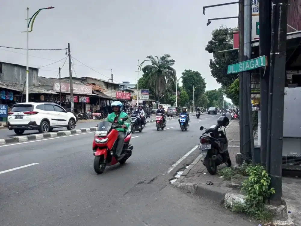 TANAH MURAH, GUDANG MURAH DI JALAN Raya Pasar Minggu,DIsewa 850jt/th