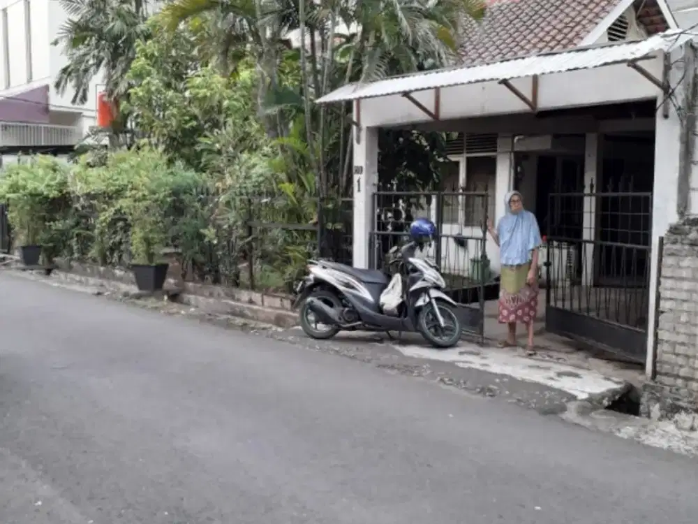 Rumah Radio Dalam Jakarta Selatan bebas banjir strategis