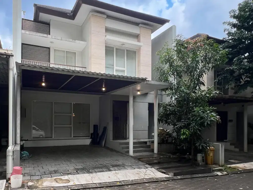 TURUN HARGA Rumah siap huni furnish di serenia hill lebak bulus jkt se