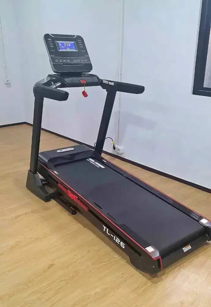 BIG POWER 4 HP TREADMILL TL 126 ALAT FITNESS TOTAL GYM