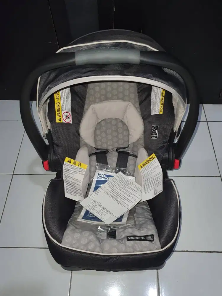Car Seat Baby Graco Snuglock 35