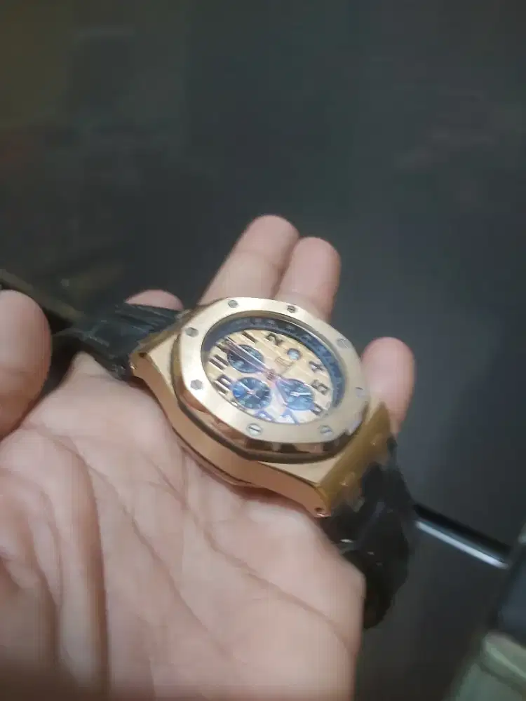 AP rose gold Watch chronograph (quartz/battre)