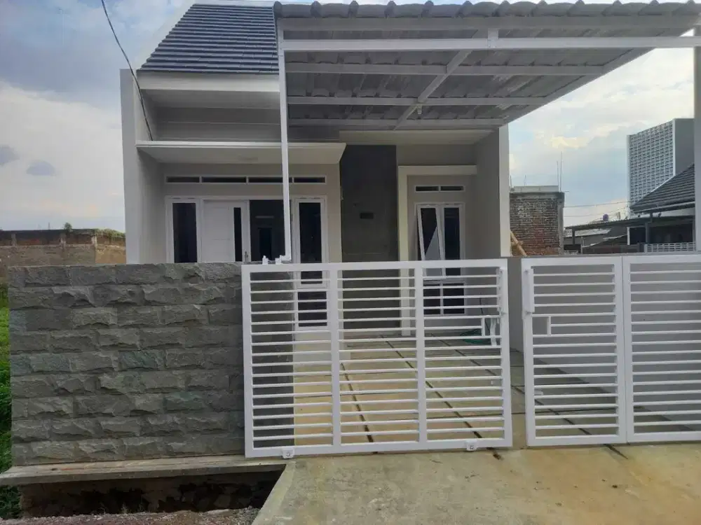 Rumah baru komplek bisa KPR dekat UPI cibiru