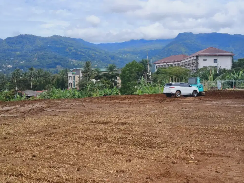 Tanah di Puncak Dekat Jalan Raya View bukit
