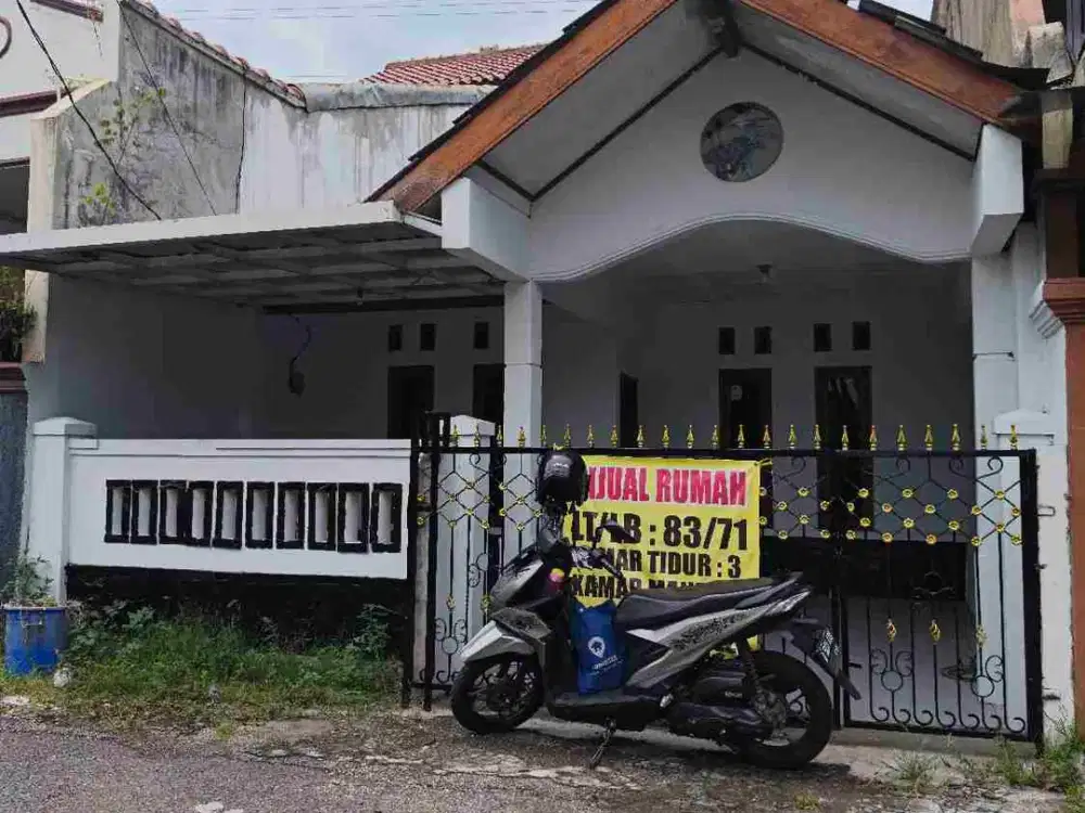 Rumah komplek griya cempaka arum dekat Summarecon bandung kota