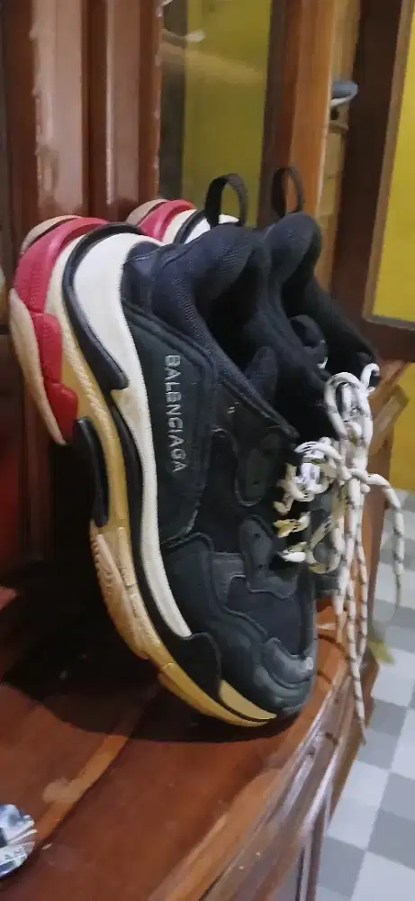 Sepatu asli original