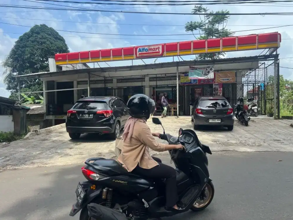 Jual Alfamart yg masih aktif berjalan di Chifor.