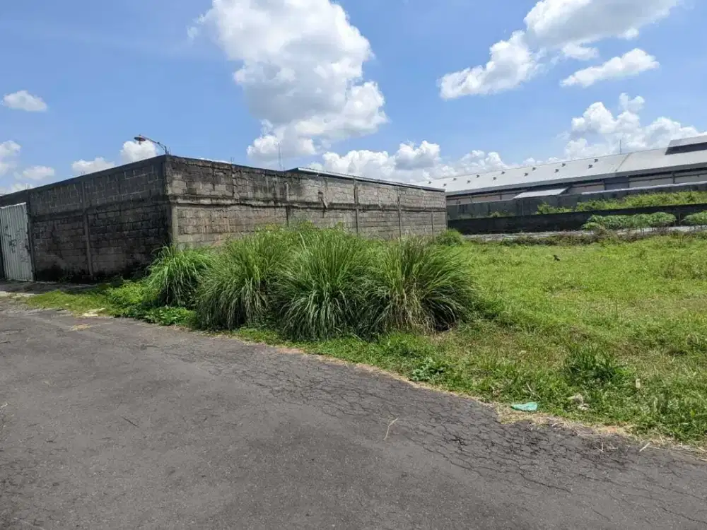 DEKAT GREEN HILLS: Tanah Palagan Jogja Km 9, Mangku Jl Aspal