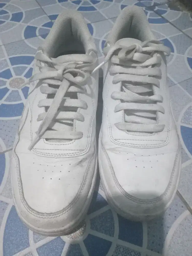 Sepatu reebok 41