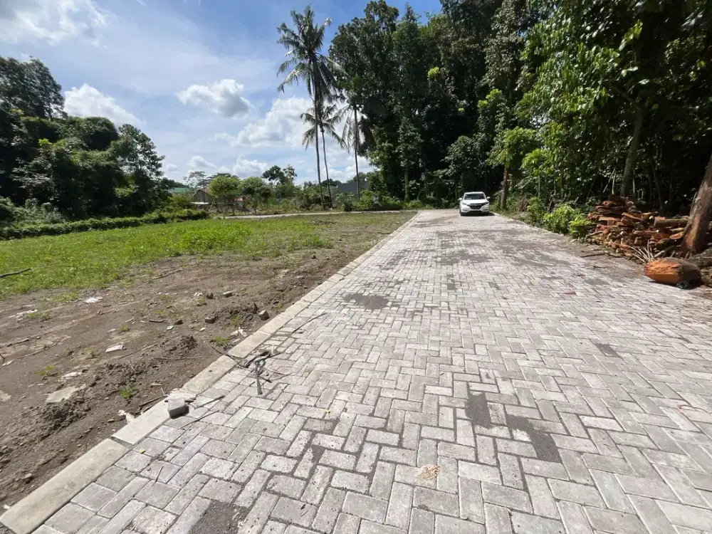 SAMPING KAMPUS UII: Prospek Kost, Tanah SHM Jogja, Luas 210 m2