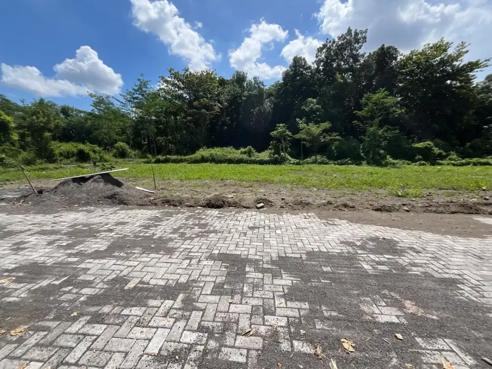 DEKAT UII DAN RS PANTI NUGROHO: Prospek Kost Jakal 13 Jogja