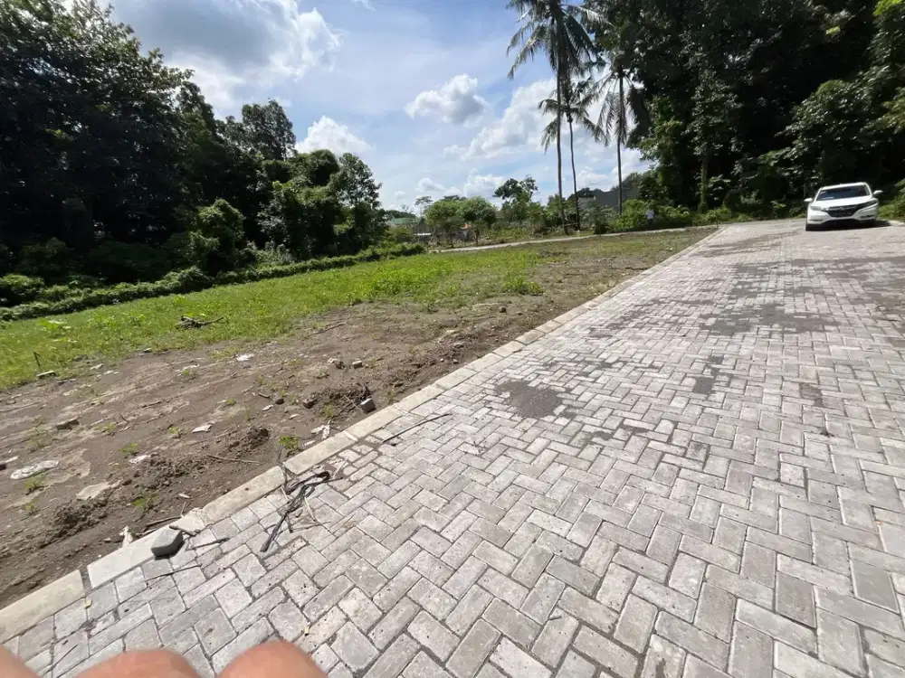 DP KOMPROMI: Tanah Prospek Kost Jakal UII Jogja, SHM