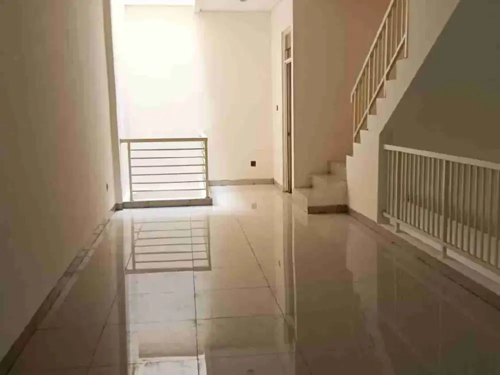 Disewakan Ruko siap pakai cocok untuk usaha