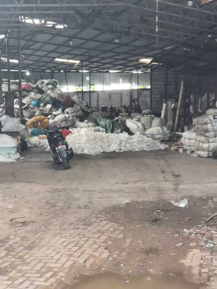 DICARI/ DIBUTUHKAN tenaga kerja sortir plastik