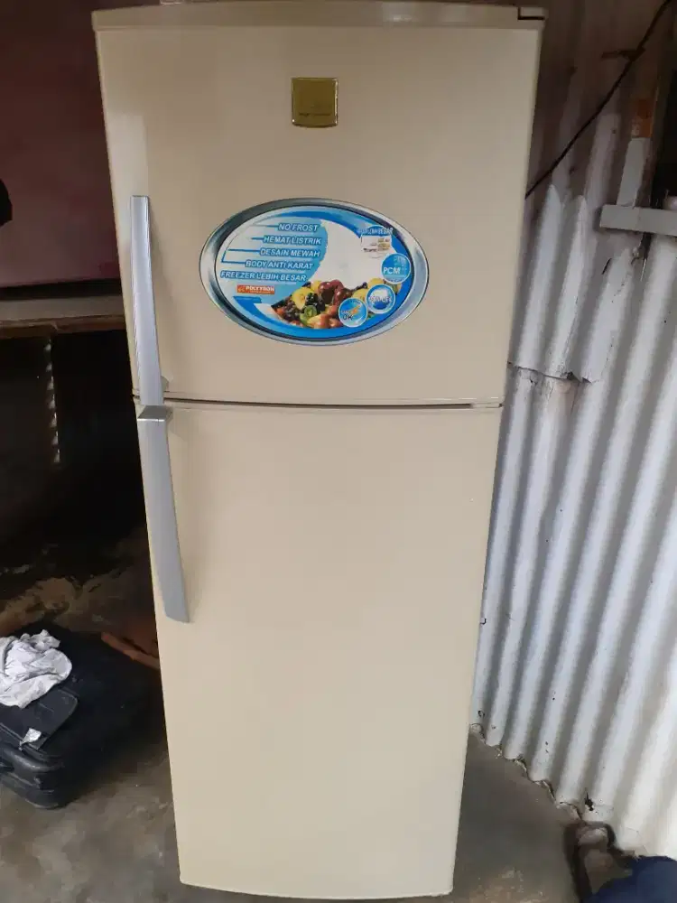 Jual klkas polytron original normal mulus garansi di anter.