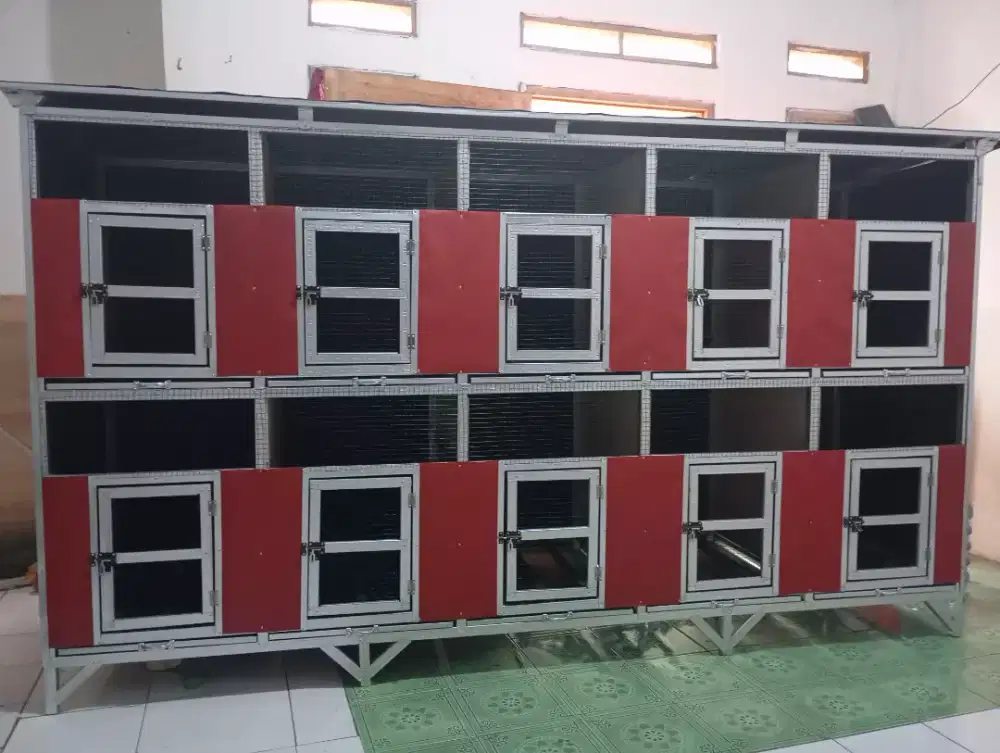 Kandang ayam 10 pintu