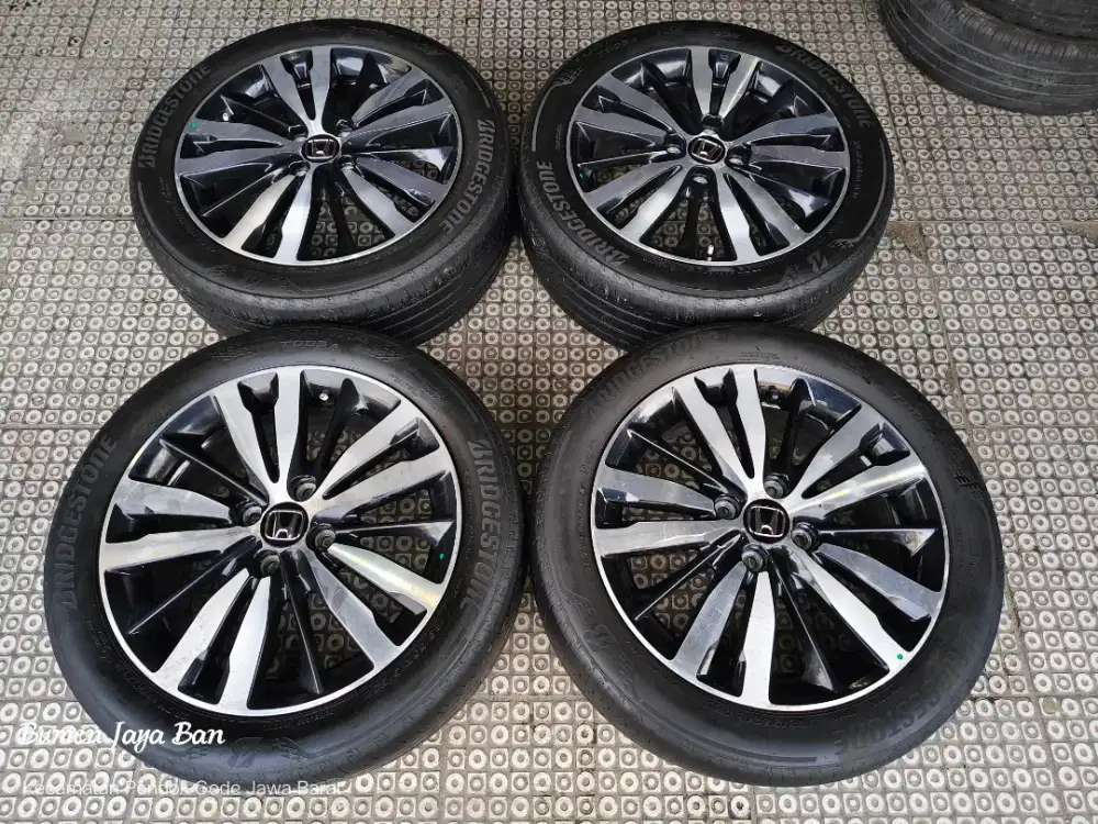 Velg oem Honda Jazz RS GK5 untuk mobilio brio vios freed dll