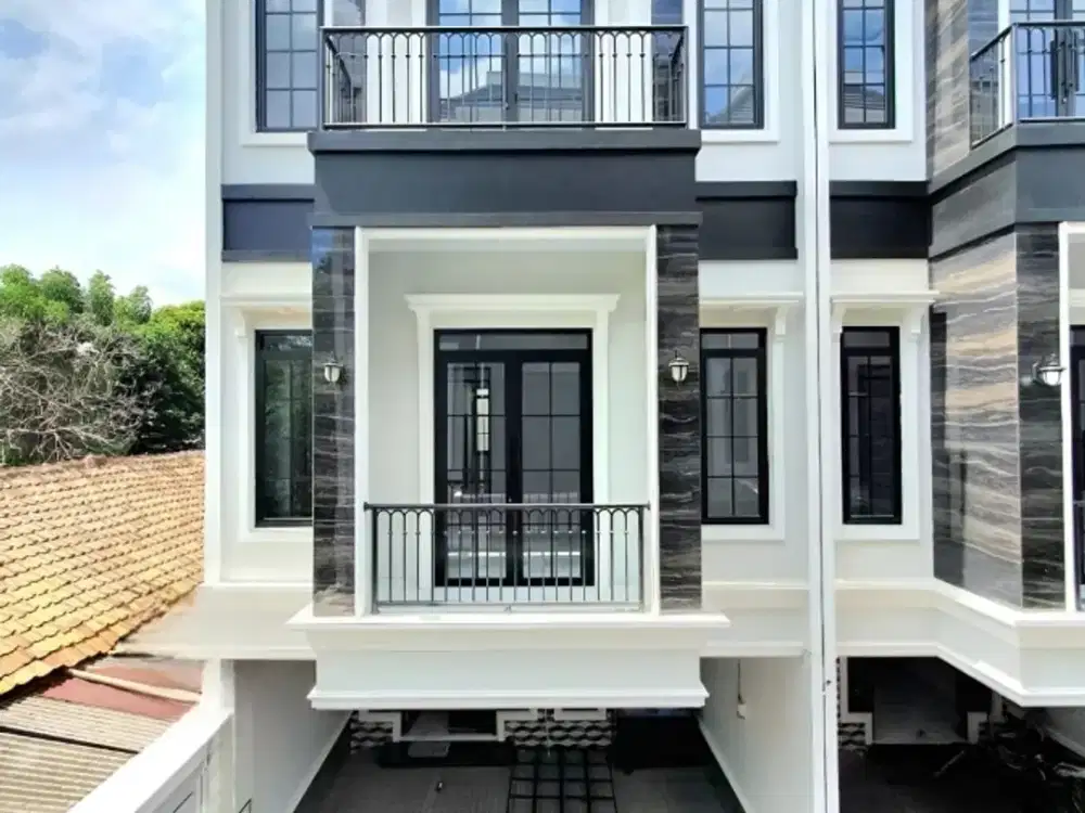 Brand New Modern House 3 Lantai Jagakarsa Area Jak-Sel