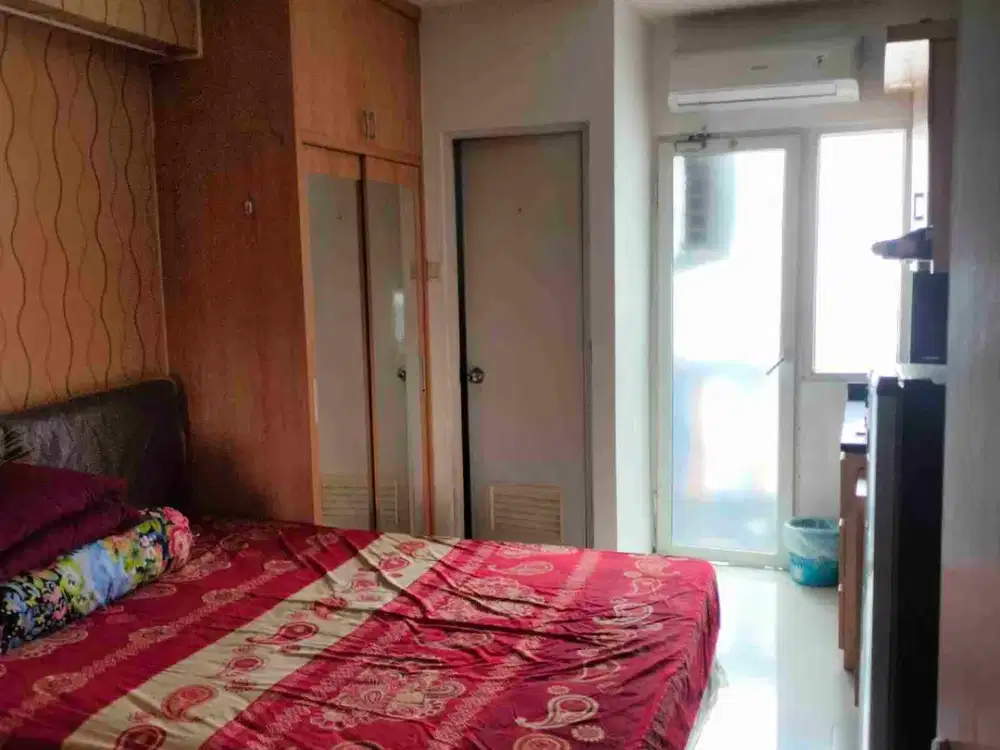 Crysan studio Apartment Green Pramuka city