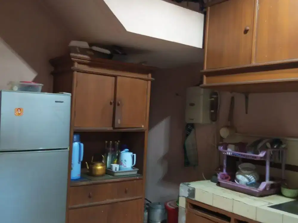 Dijual Murah Rumah minimalis SHM 1.5 lantai di Taman Kopo Indah 1