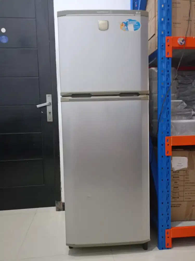 Kulkas LG expresscool 2 pintu