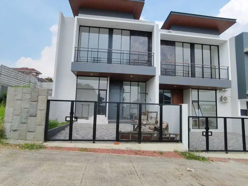 Rumah Di Setraduta Bandung Dkt Setiabudi Gegerkalong Sukajadi pasteur