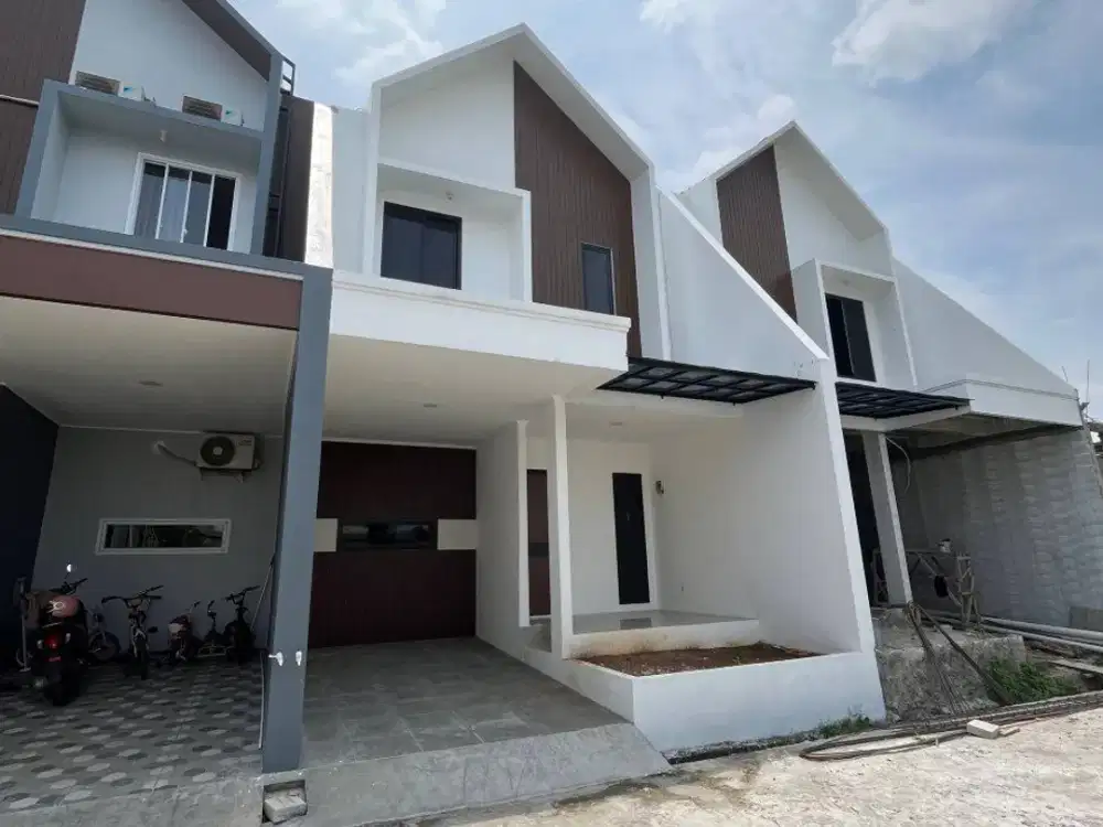 Rumah 2 lantai siap huni di pondok petir