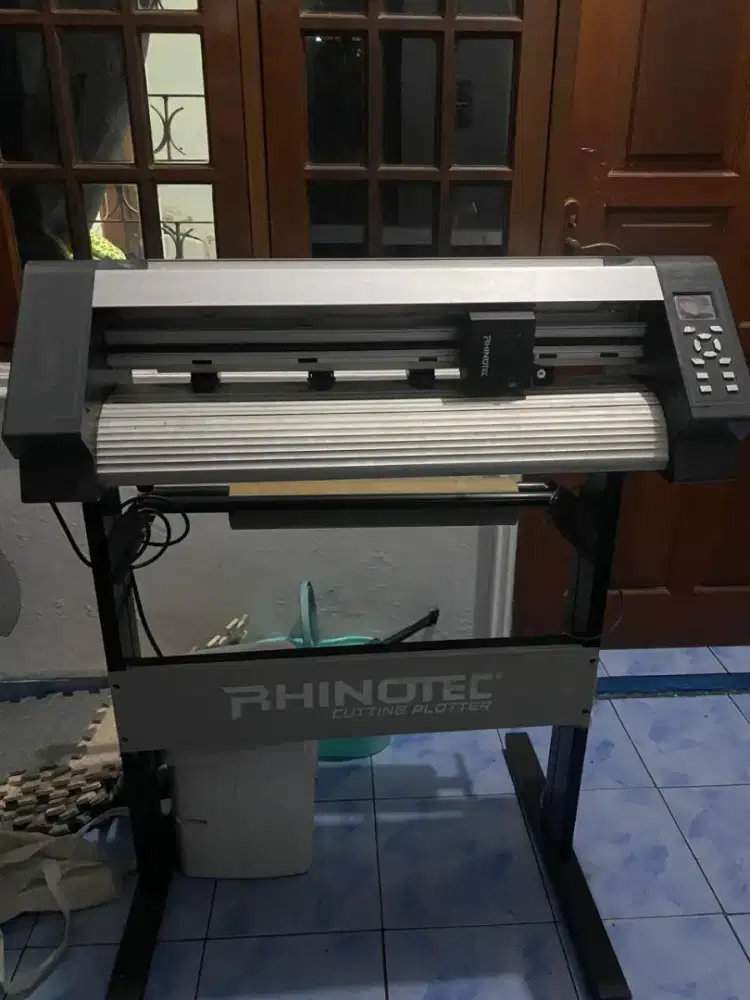 MESIN CUTTING KONDISI BAGUS LIHAT DULU AJA KE LOKASI