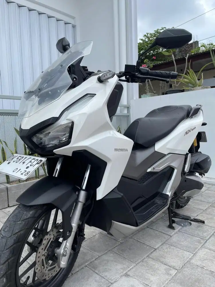Adv  160 cbs 2022  dp 5.5 jt