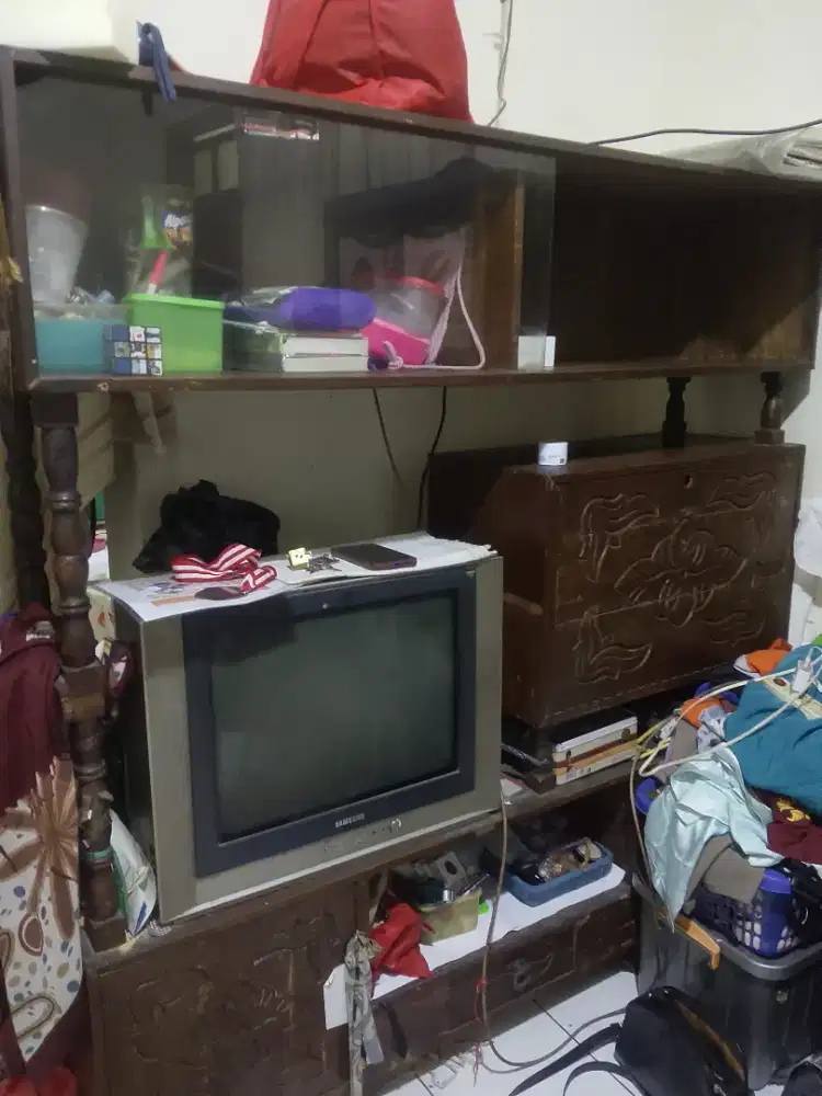 Lemari Hias dari jati