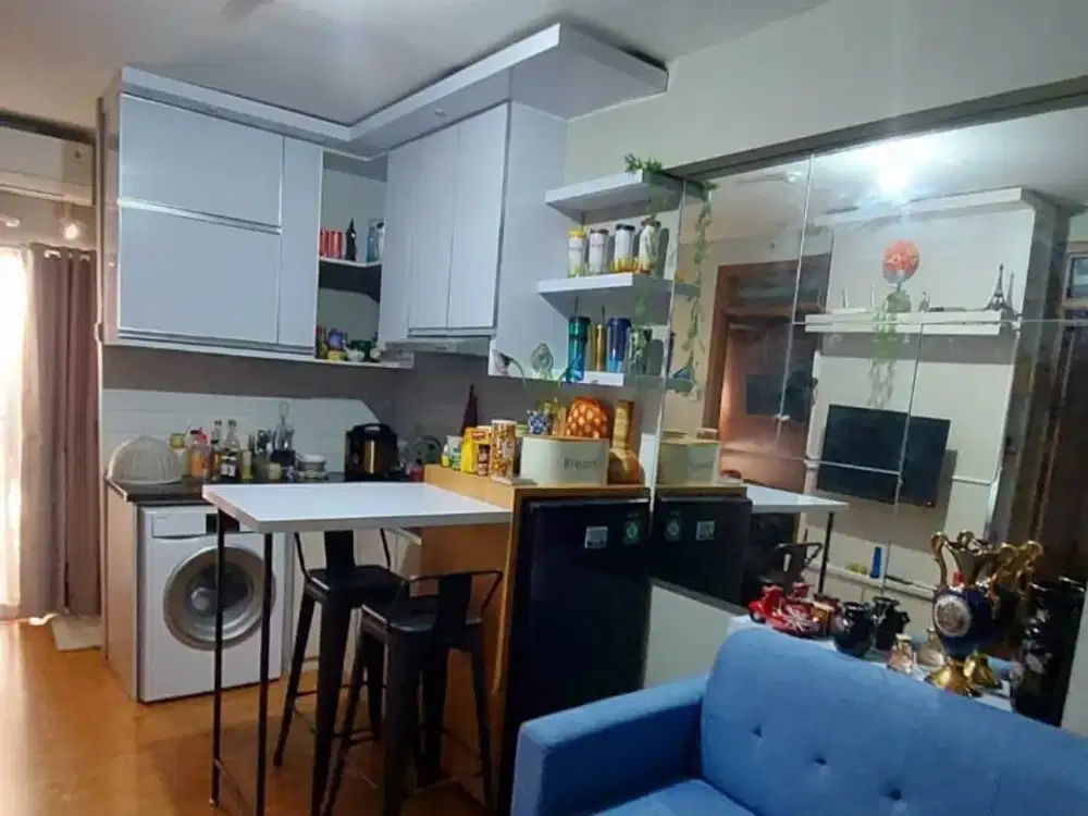 Dijual Apartemen dgn view kolam renang di Cinere