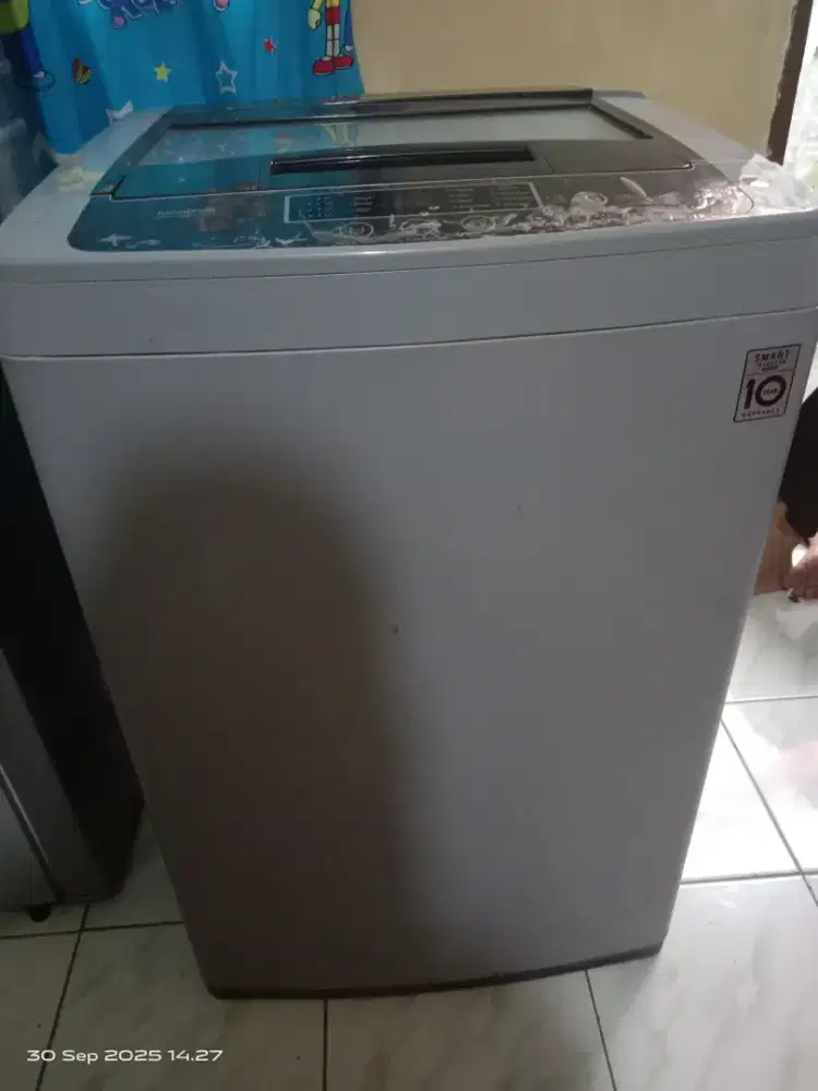 Mesin Cuci LG 8kg T2108VSPCK, Top Loading 
Smart Inverter