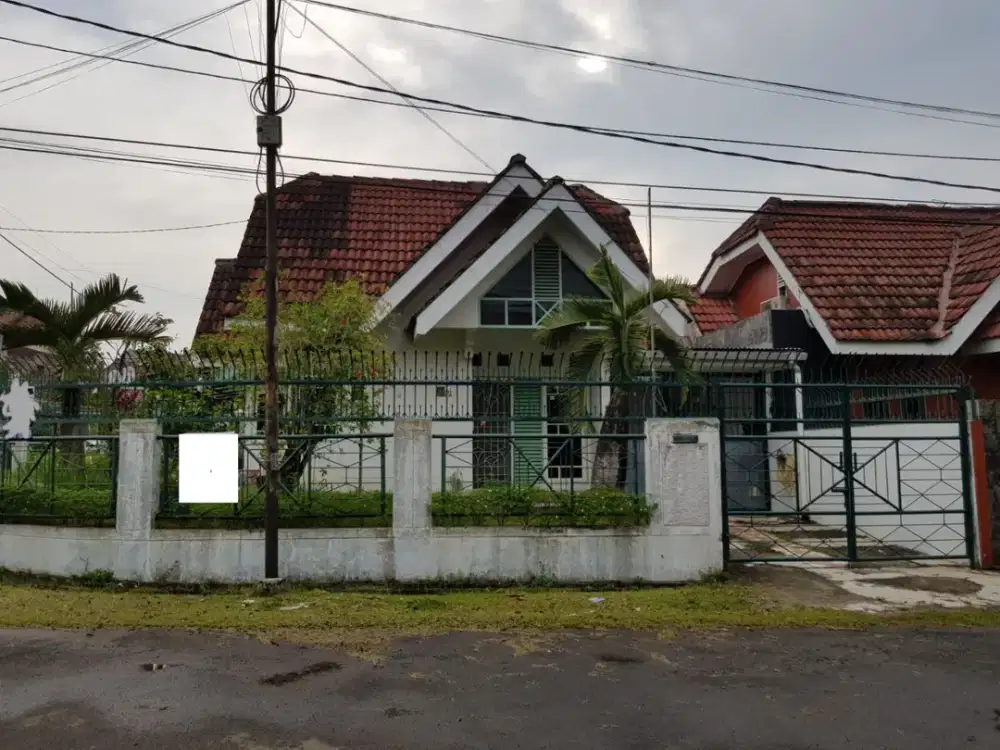 Dijual Rumah besar hook di GRIYA LOKA, BSD, Tangerang Selatan