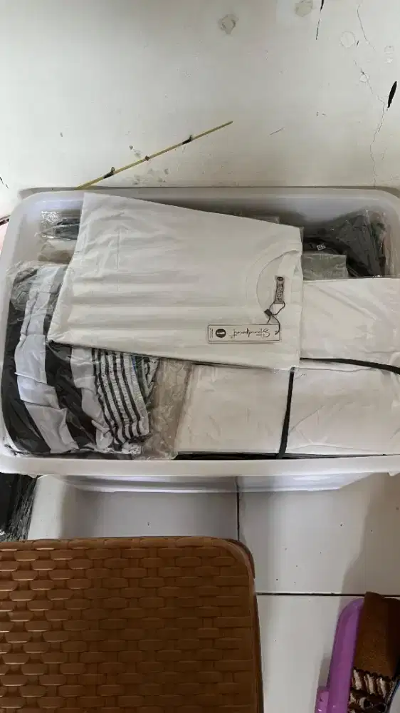 JUAL CEPAT BORONGAN KAOS PRIA