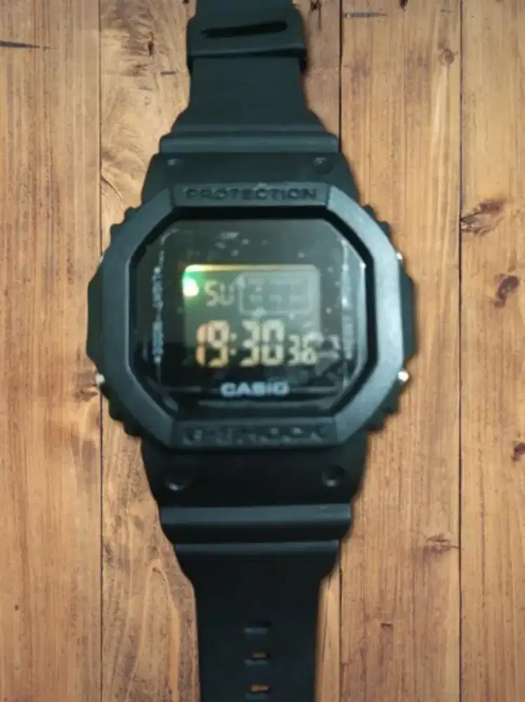 Jam Tangan Sporty Kekinian G-Shock Black Rubber