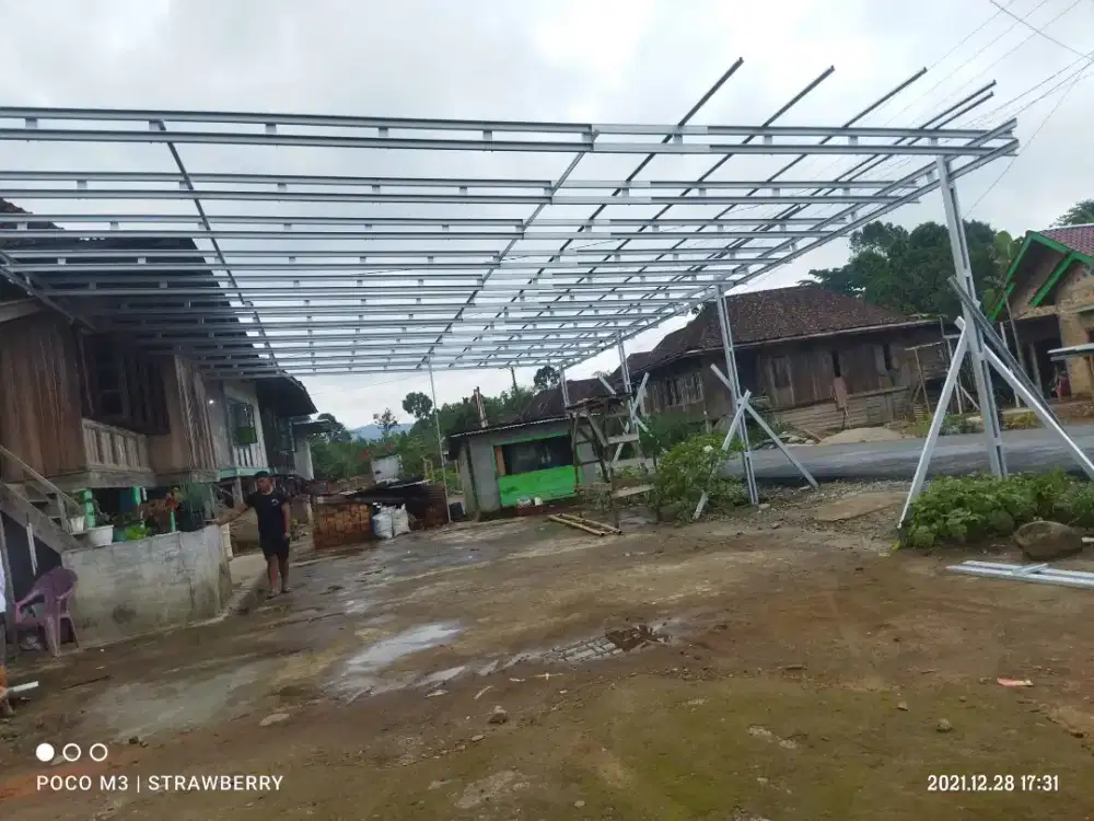 Pasang rangka baja ringan terpasang rapi