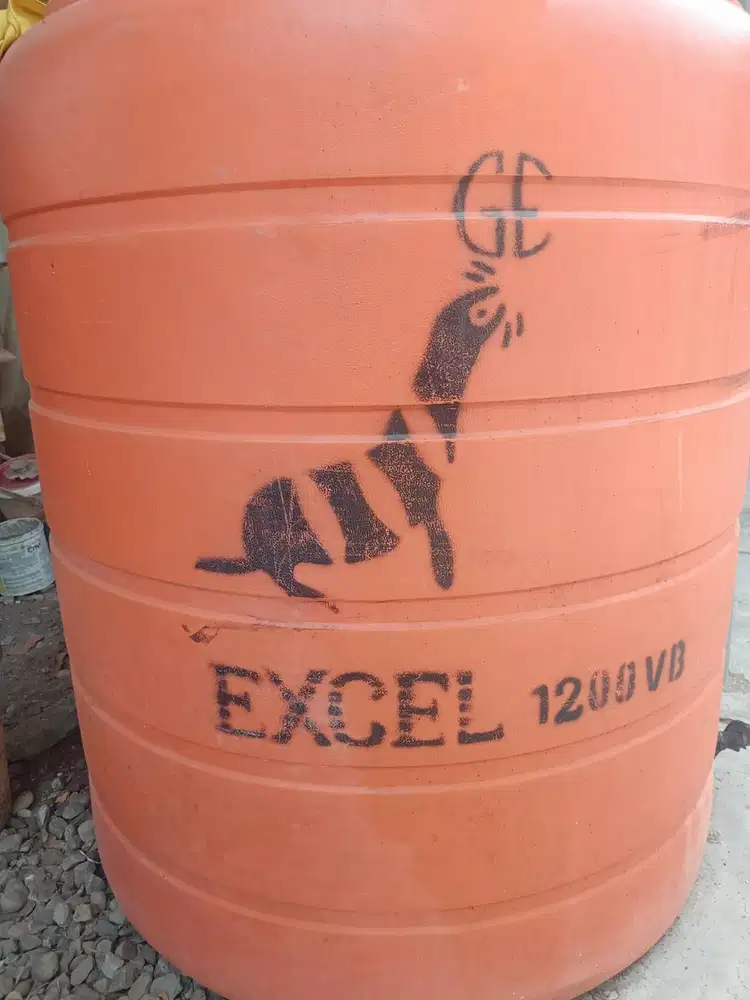 Tandon Air Excel 1200VB