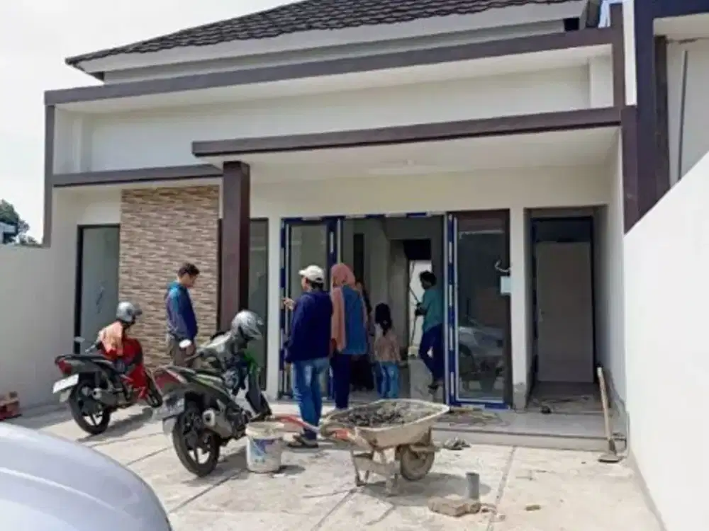 Dijual Cepat Rumah Strategis dekat Tarubudaya Taman Unyil Perum Griya Tria 2