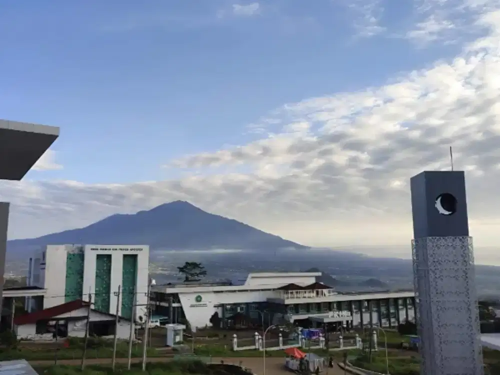 dijual rumah kos desain baru lokasi persis depan kampus uin