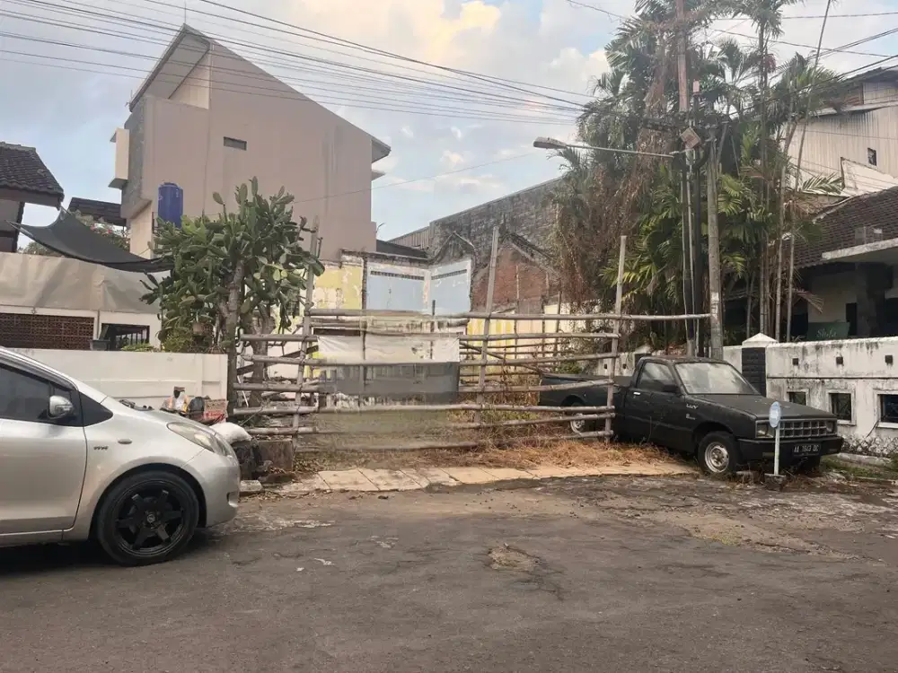 Tanah strategis dalam perumahan pinggir jalan Godean km 1 dekat Tugu