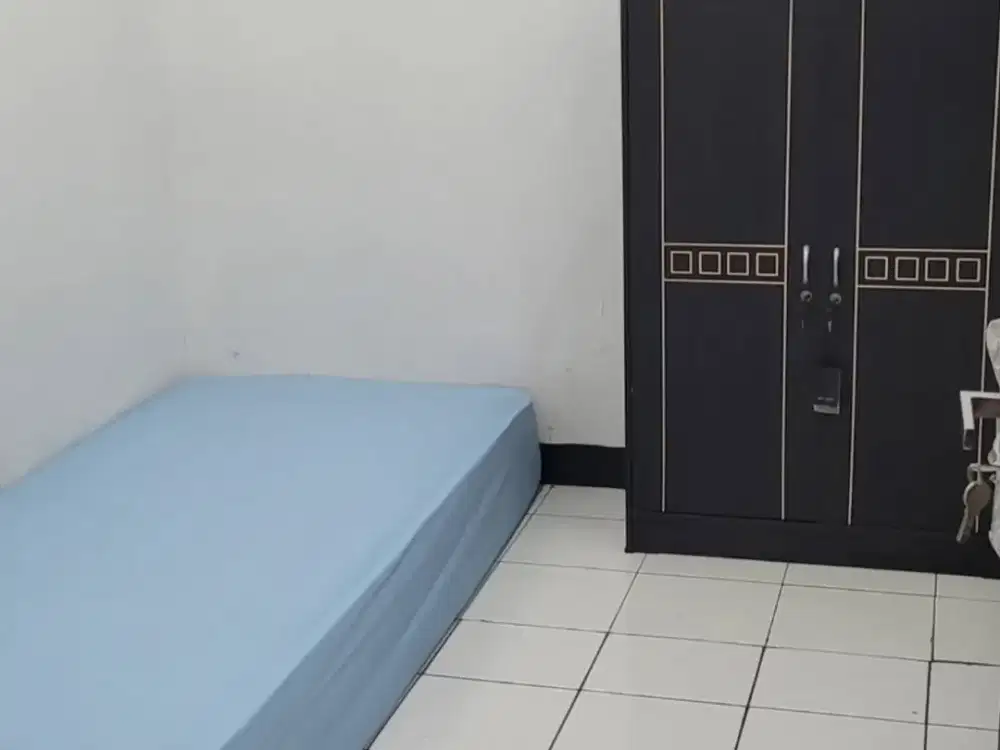 dijual kosna full isi 12 kamar di Cikutra