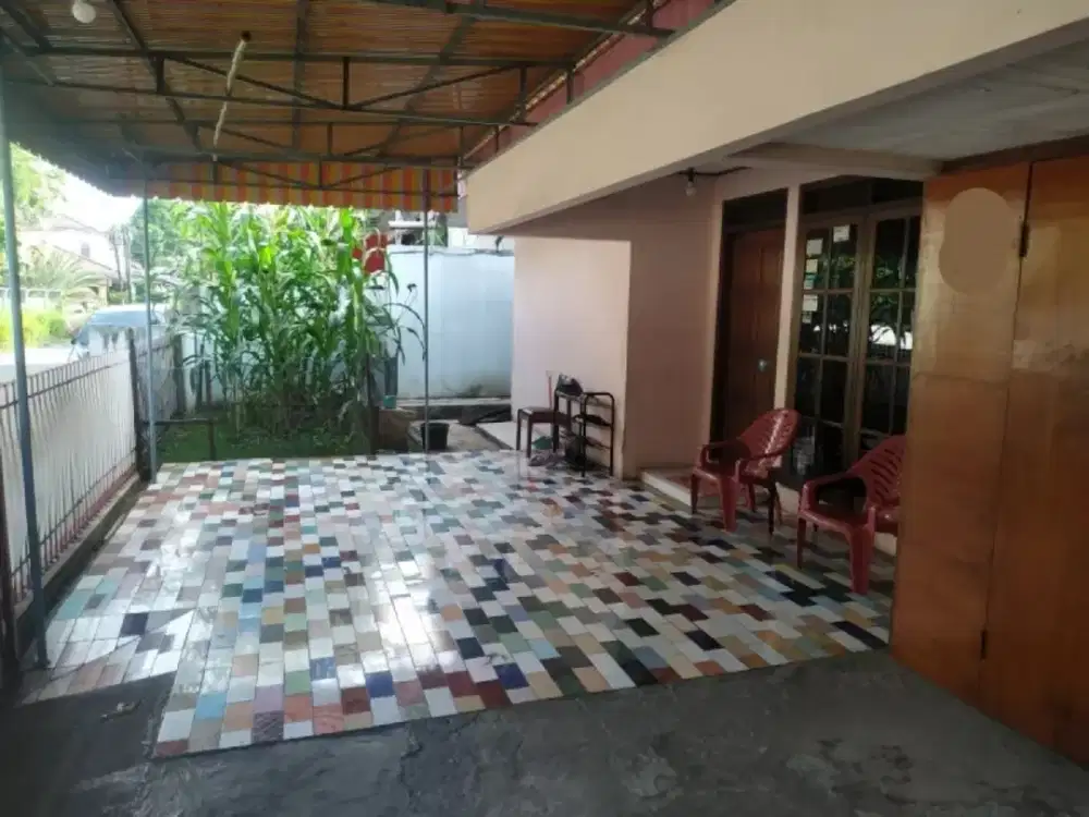 RUMAH NYAMAN DEKAT MASJID - KOMPLEK PONDOK BAMBU