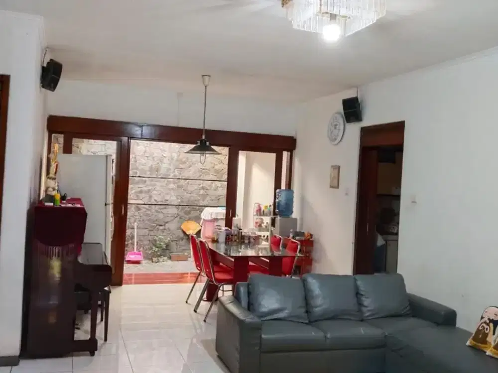 DIJUAL Murah Rumah bagus siap huni SHM di Kopo Permai