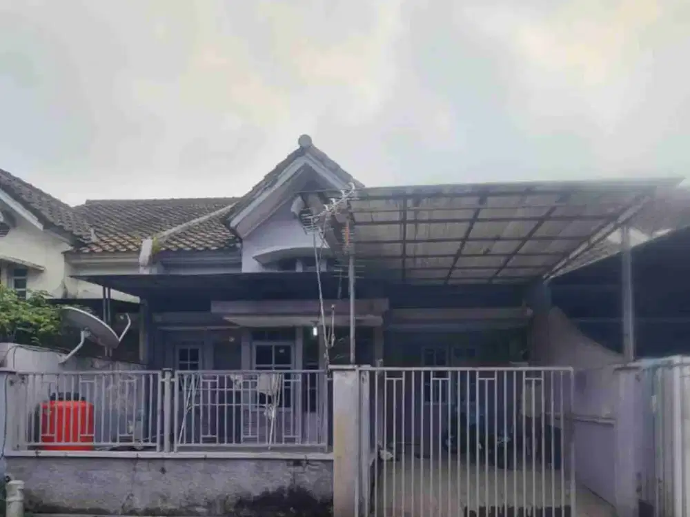 dijual cepat rumah 1.5 lantai Bundaran depan Citra raya Cikupa Tangerang
