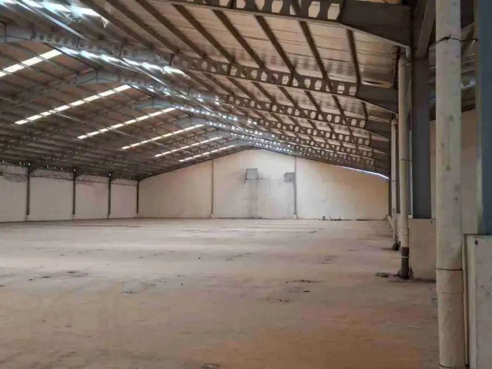 DISEWAKAN GUDANG YOS SUDARSO, SEMARANG