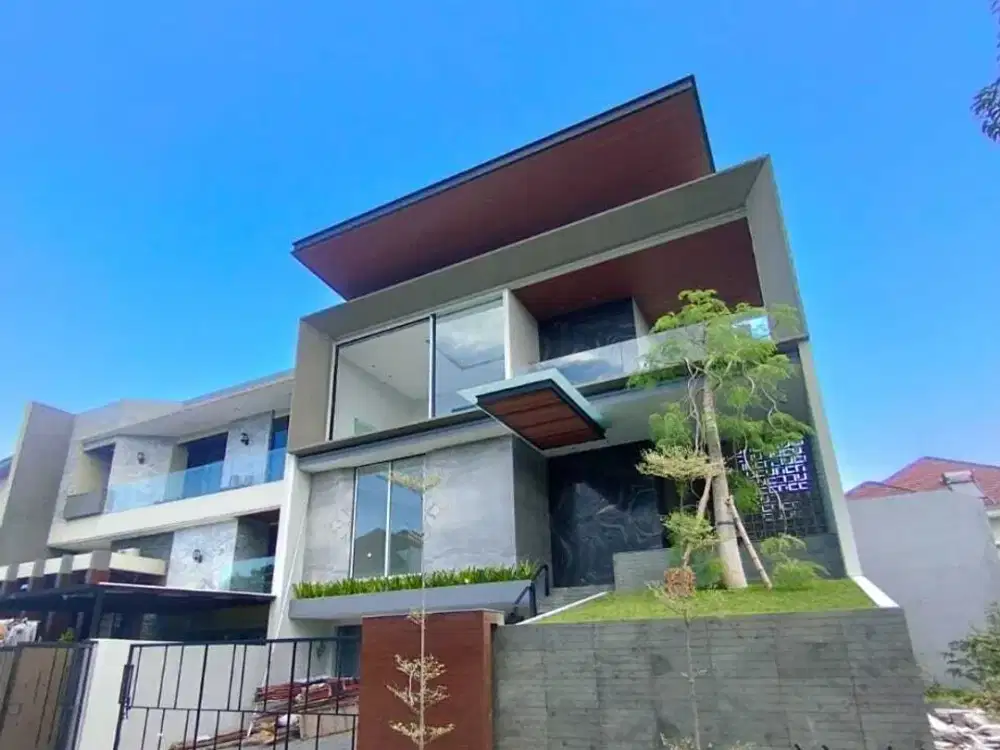 Rumah Citraland Bukit Golf Mediterania 3 Lantai Mewah Area Golf