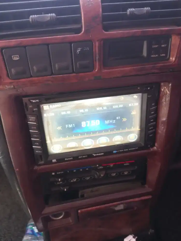 Doble Din merek rockgate