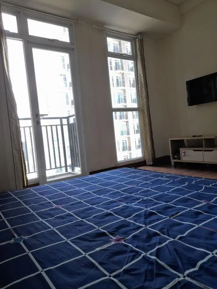 Disewakan apartemen puri orchard type studio tower CH view kolam