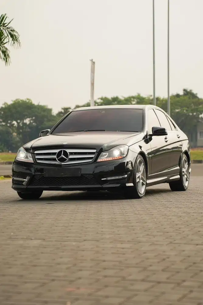 Low Km! Mercedes Benz C250 AMG 2012 W204 Bmw f30