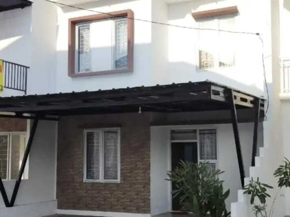 pasti suka! rumah 2 lt harga cuma 500 jt cash only lokasi dipusat kota